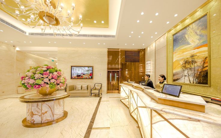 Imagen de los interiores del Hotel Royal Dragon. Foto 17