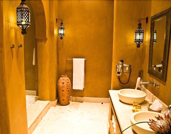 Imagen de la habitación del Hotel Royal Elephant and Conference Centre. Foto 15