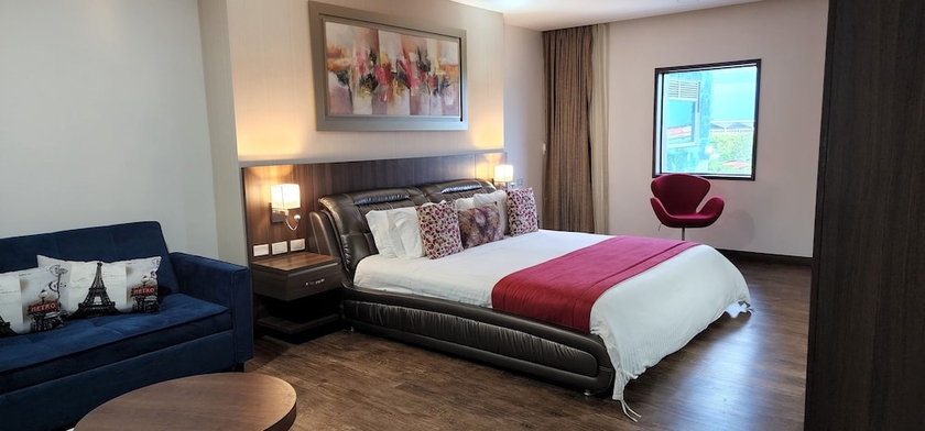 Imagen de la habitación del Hotel Royal Elim Internacional. Foto 7