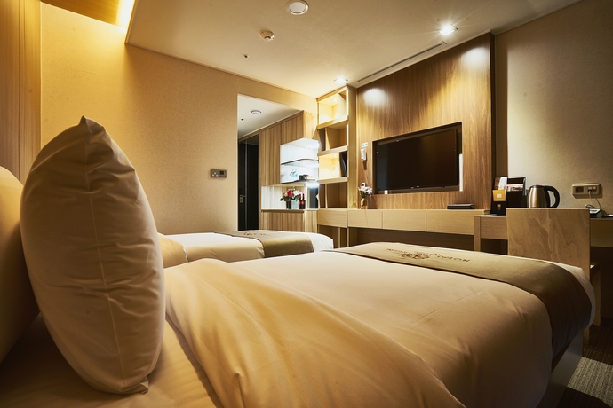 Imagen de la habitación del Hotel Royal Emporium. Foto 11