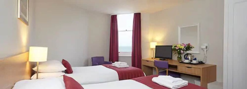 Imagen de la habitación del Hotel Royal Esplanade. Foto 2