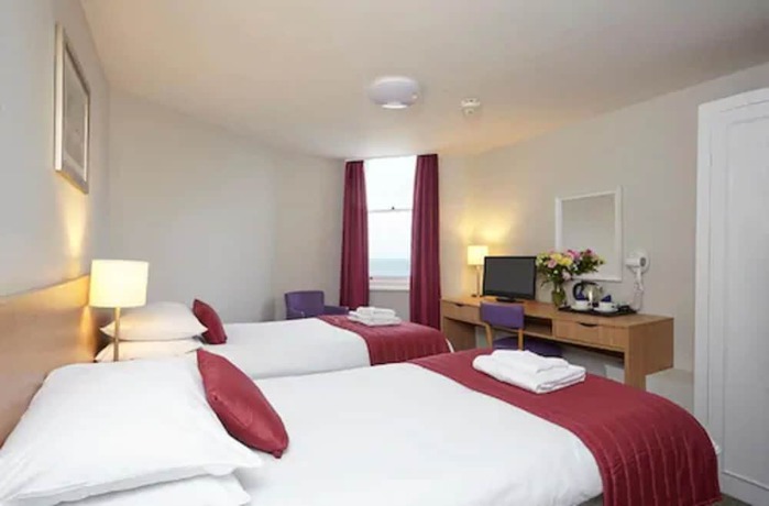 Imagen de la habitación del Hotel Royal Esplanade. Foto 6