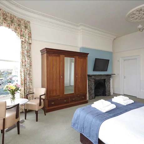 Imagen de la habitación del Hotel Royal Esplanade. Foto 14