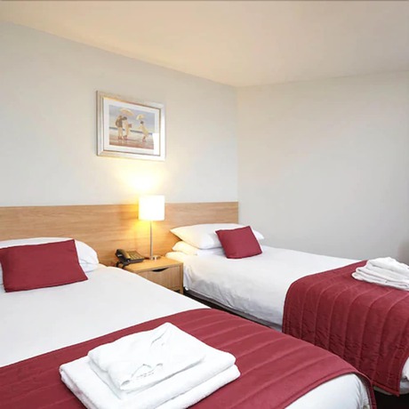 Imagen de la habitación del Hotel Royal Esplanade. Foto 18