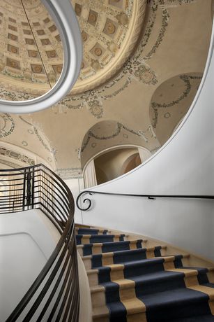 Imagen de los interiores del Hotel Royal Evian Resort. Foto 23