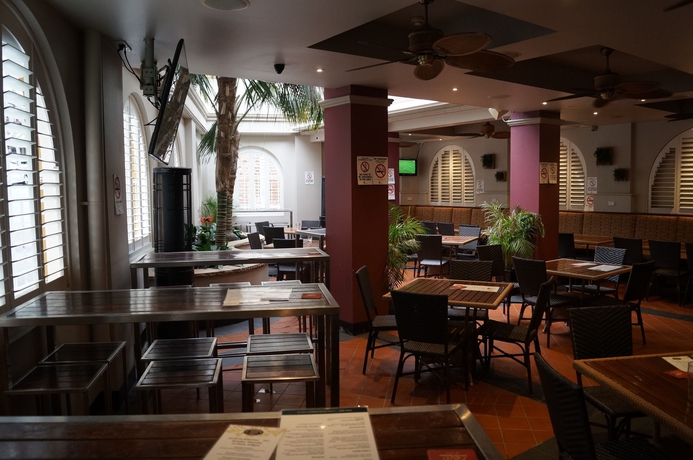 Imagen del bar/restaurante del Hotel Royal Exhibition. Foto 9