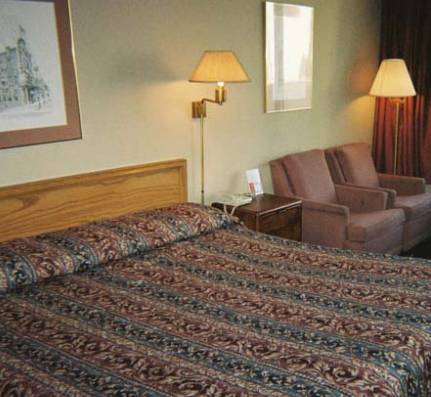 Imagen de la habitación del Hotel Royal Extended Stay Alcoa. Foto 8