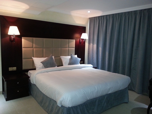 Imagen de la habitación del Hotel Royal Falcon. Foto 8