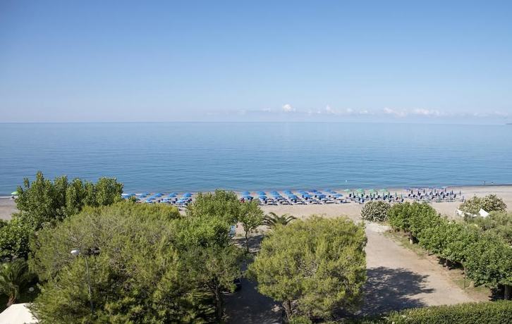 Imagen general del Hotel Royal, Fortino. Foto 1