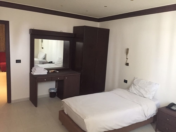 Imagen de la habitación del Hotel Royal Garden, Beirut. Foto 8