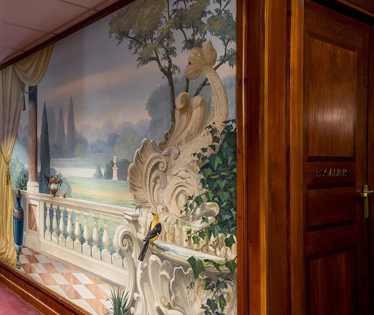 Imagen de los interiores del Hotel Royal Garden Champs-Elysees. Foto 12