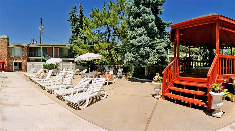 Imagen general del Hotel Royal Garden Inn. Foto 1