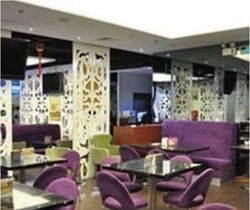 Imagen de la habitación del Hotel Royal Garden Inn. Foto 9