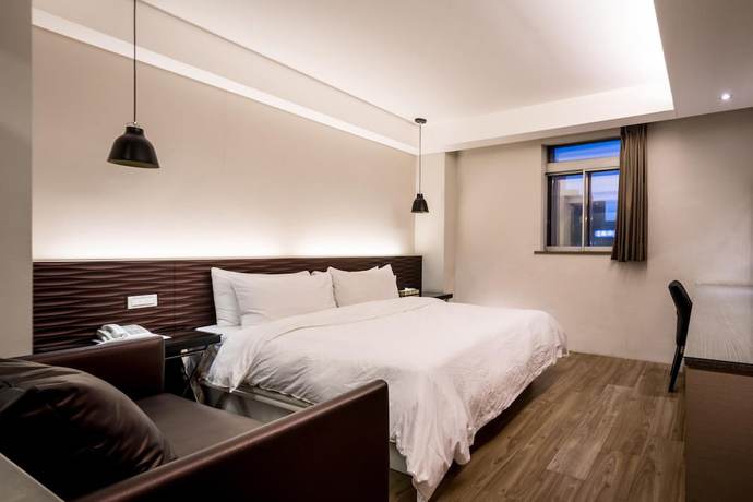 Imagen de la habitación del Hotel Royal Garden, Nuevo Taip&eacute;i. Foto 10