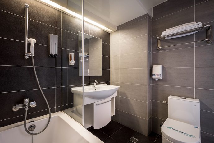 Imagen de la habitación del Hotel Royal Garden, Nuevo Taip&eacute;i. Foto 11