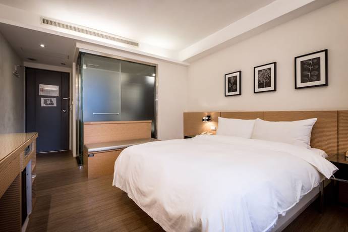 Imagen de la habitación del Hotel Royal Garden, Nuevo Taip&eacute;i. Foto 13