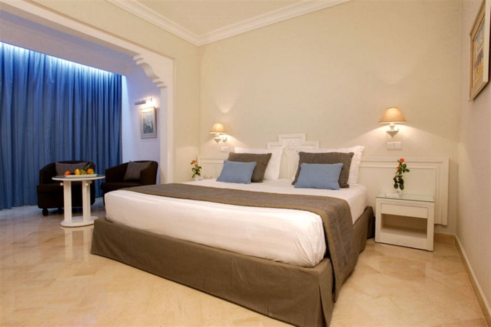 Imagen de la habitación del Hotel Royal Garden Palace (families and Couples). Foto 5