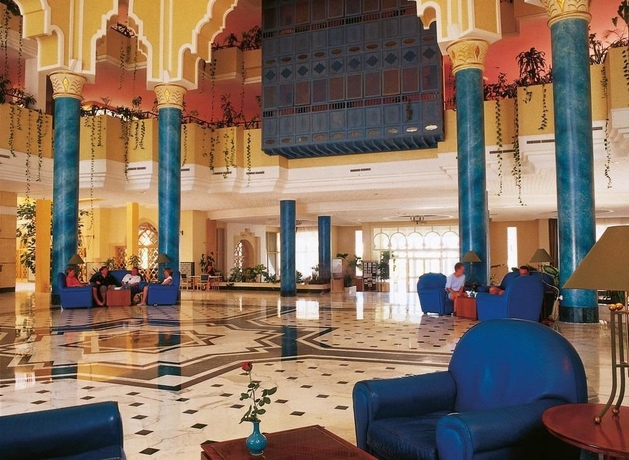 Imagen de los interiores del Hotel Royal Garden Palace (families and Couples). Foto 10