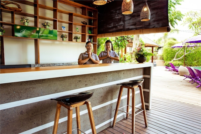 Imagen de los interiores del Hotel Royal Garden Villas and Spa Bali. Foto 17