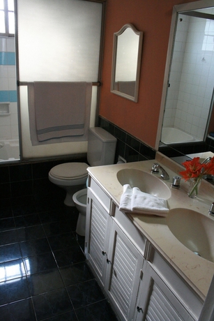 Imagen de la habitación del Hotel Royal Gardens. Foto 11