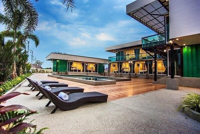 Imagen de la habitación del Hotel Royal Graces Pool Villas. Foto 26