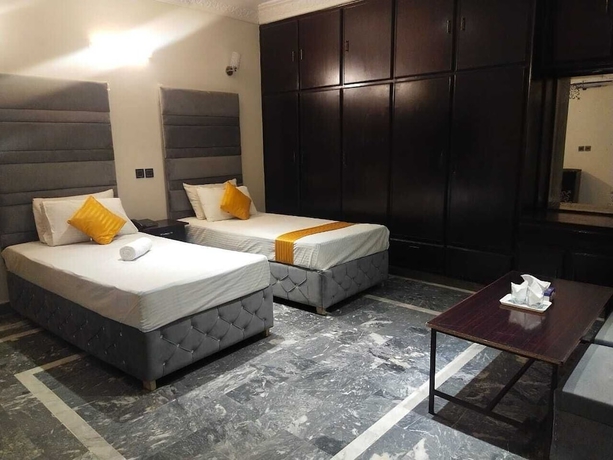 Imagen de la habitación del Hotel Royal Grand. Foto 3