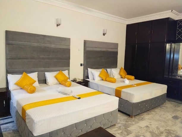 Imagen de la habitación del Hotel Royal Grand. Foto 13