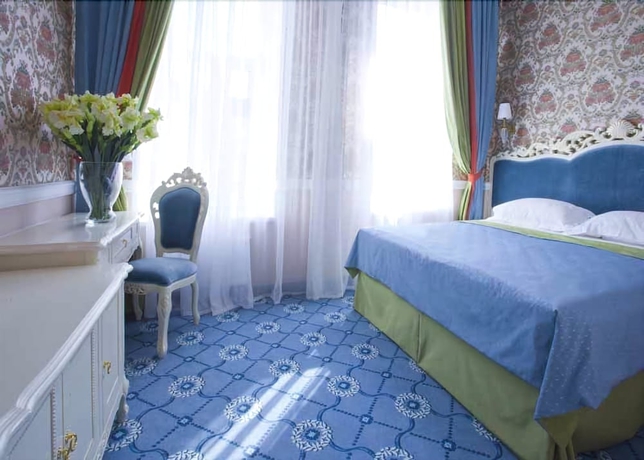 Imagen de la habitación del Hotel Royal Grand, Kiev. Foto 10