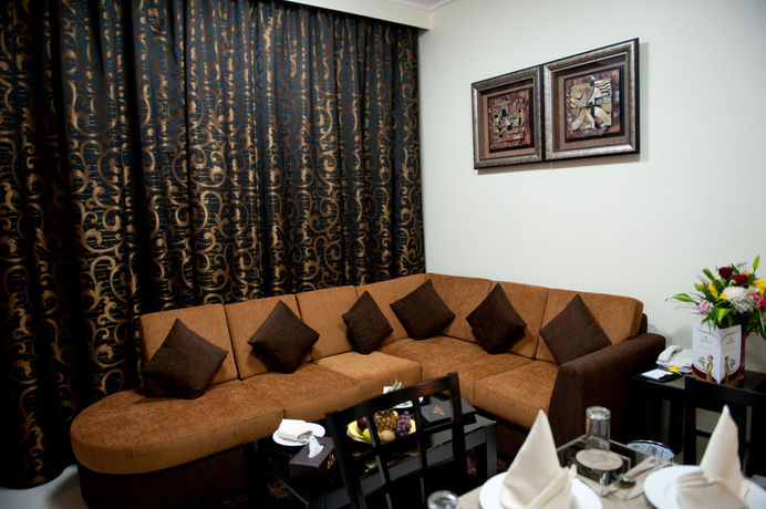 Imagen de los interiores del Hotel Royal Grand Suite. Foto 16