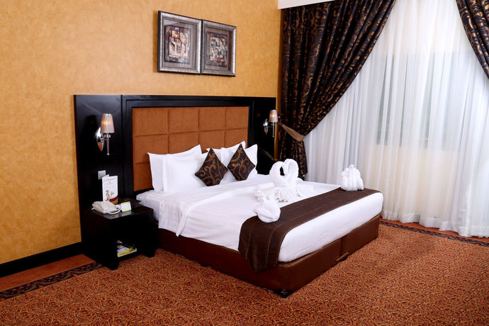 Imagen de la habitación del Hotel Royal Grand Suite. Foto 12
