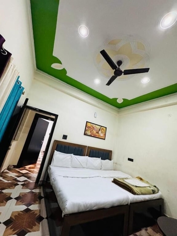Imagen de la habitación del Hotel Royal Guest House, Almora. Foto 8