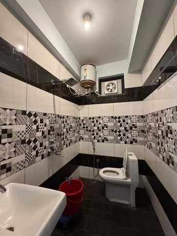 Imagen de la habitación del Hotel Royal Guest House, Almora. Foto 14