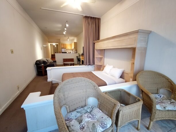 Imagen de la habitación del Hotel Royal Harbour Resort. Foto 17