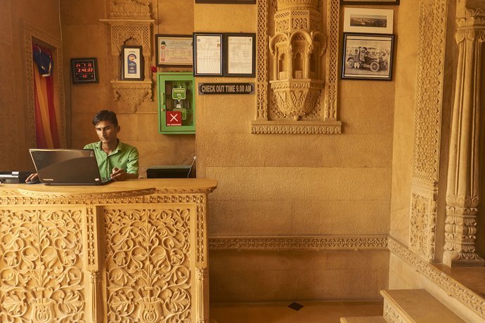 Imagen de los interiores del Hotel Royal Haveli. Foto 15