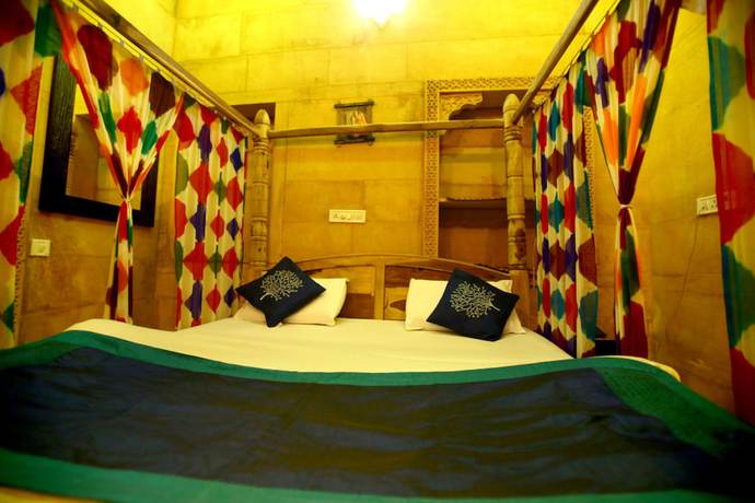 Imagen de la habitación del Hotel Royal Haveli. Foto 7