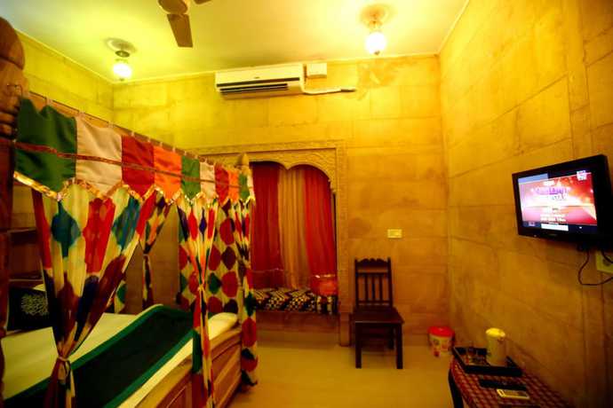 Imagen de la habitación del Hotel Royal Haveli. Foto 13