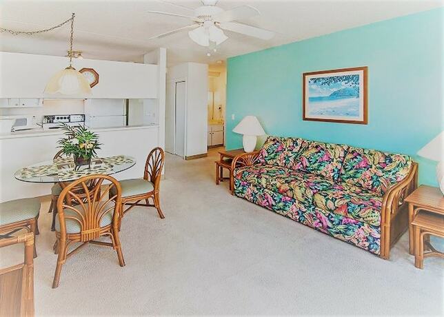 Imagen de la habitación del Hotel Royal Hawaiian Hospitality. Foto 19