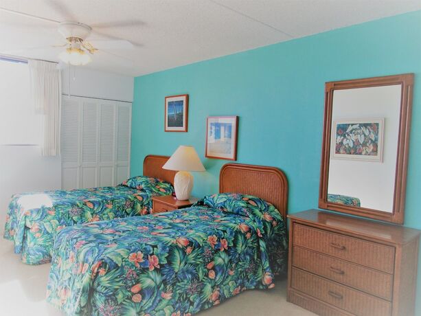 Imagen de la habitación del Hotel Royal Hawaiian Hospitality. Foto 22