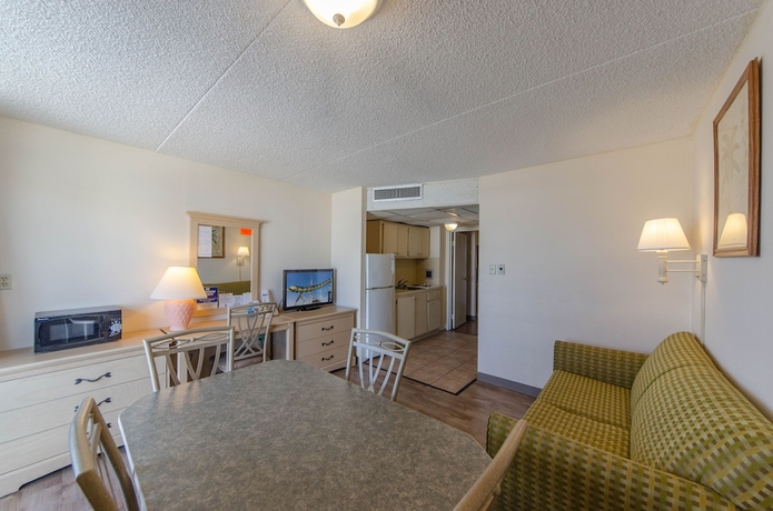 Imagen de la habitación del Hotel Royal Hawaiian Motel. Foto 2