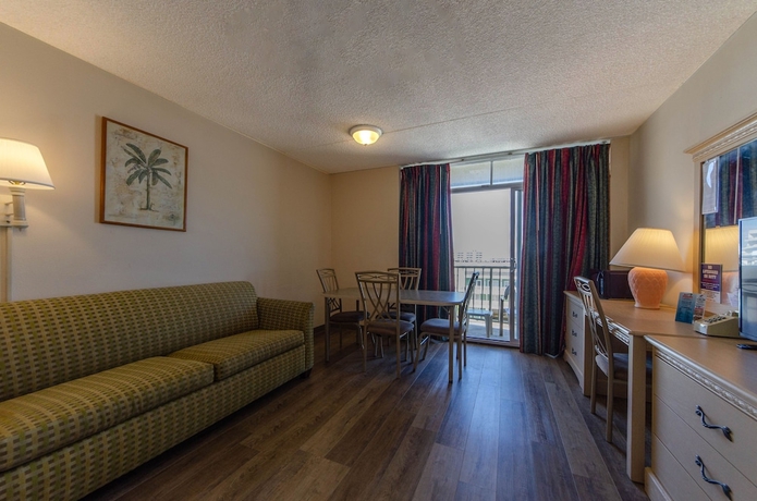 Imagen de la habitación del Hotel Royal Hawaiian Motel. Foto 7