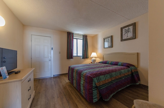 Imagen de la habitación del Hotel Royal Hawaiian Motel. Foto 14