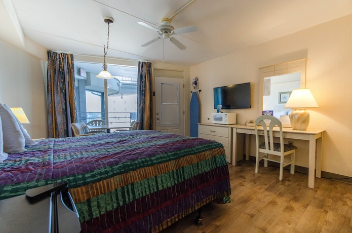 Imagen de la habitación del Hotel Royal Hawaiian Motel. Foto 17