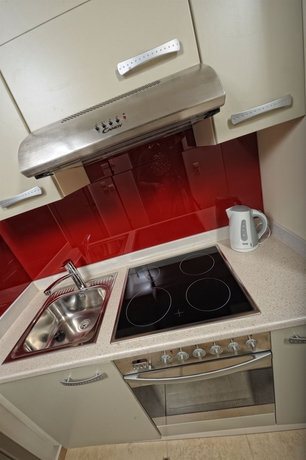 Imagen de la habitación del Hotel Royal Heights Resort Villas and Spa. Foto 6