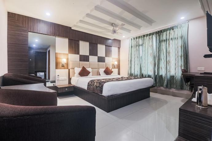 Imagen de la habitación del Hotel Royal Heritage, Guwahati. Foto 9