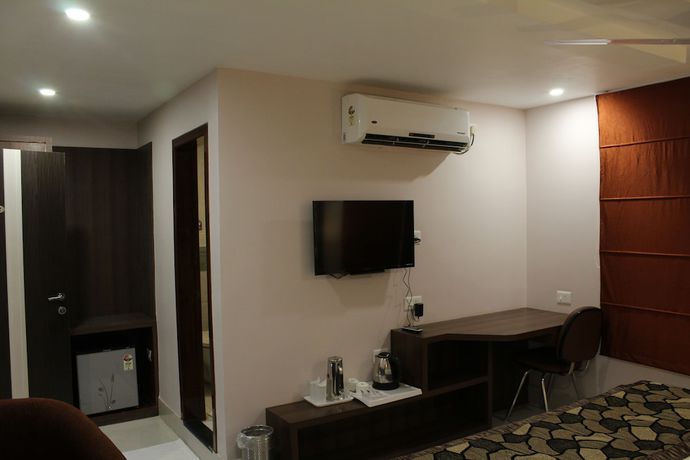 Imagen de la habitación del Hotel Royal Heritage, Guwahati. Foto 13