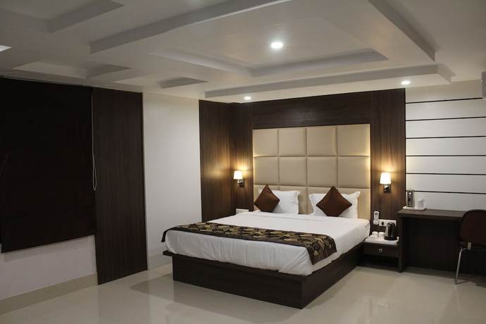 Imagen de la habitación del Hotel Royal Heritage, Guwahati. Foto 16