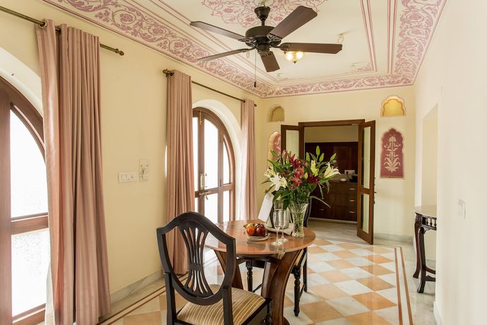 Imagen de la habitación del Hotel Royal Heritage Haveli. Foto 14