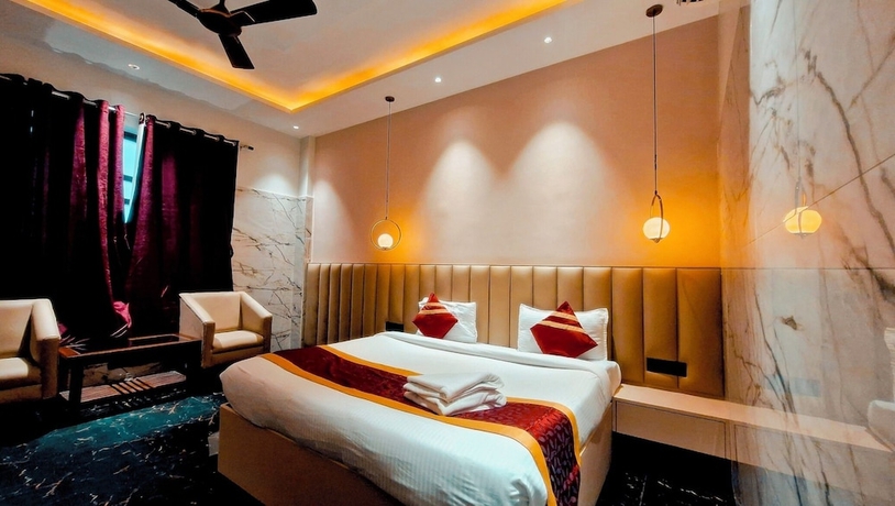 Imagen de la habitación del Hotel Royal Heritage and Resort. Foto 7