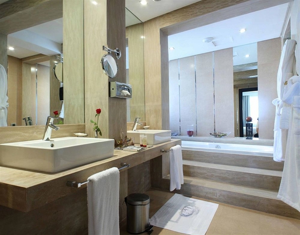 Imagen de la habitación del Hotel Royal Hideaway Casablanca. Foto 9