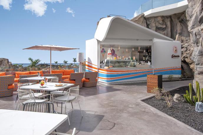 Imagen del bar/restaurante del Hotel Royal Hideaway Corales Beach (Adults Only). Foto 5